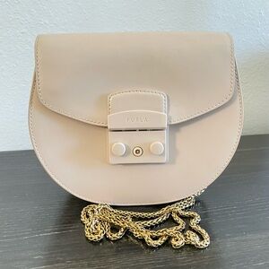 Furla Metropolis Mini Crossbody Bag In Candy Pink Leather Pink